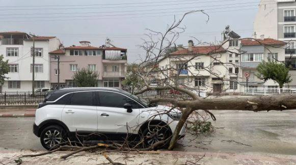 İstanbul dahil çok sayıda ili vuracak! Meteoroloji'den yeni uyarı geldi 9